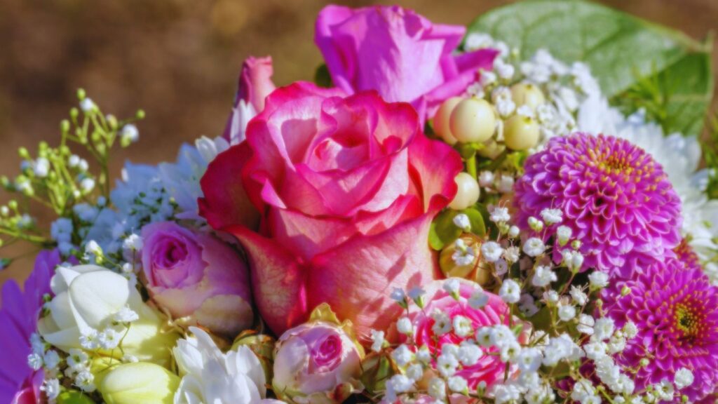 不登校の娘が無事卒業を迎えられた時の花束の写真