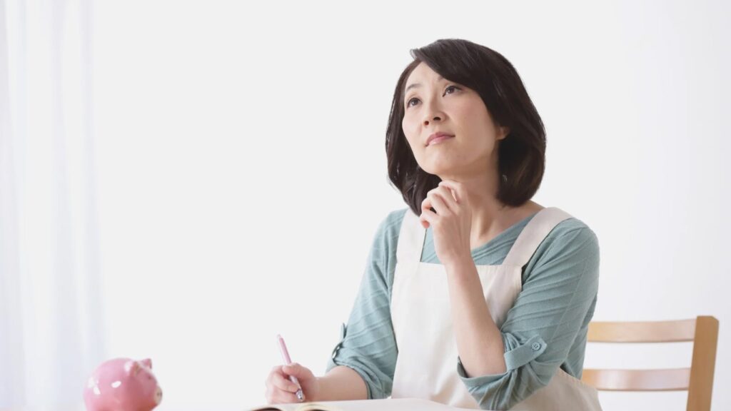 不登校の子どもの母親が宅地建物取引士の資格取得にチャレンジする写真